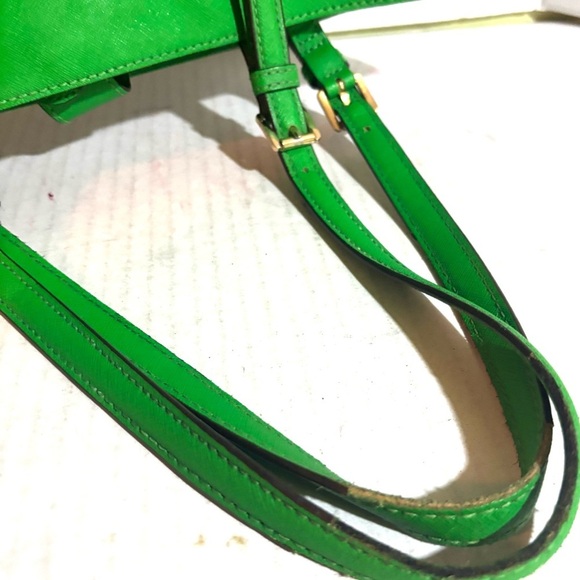 Michael Kors Green Tote Bag - Picture 6 of 12